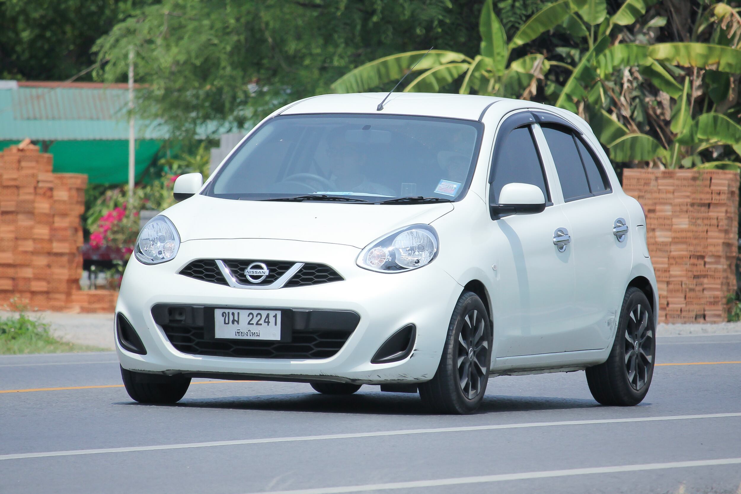 Nissan March