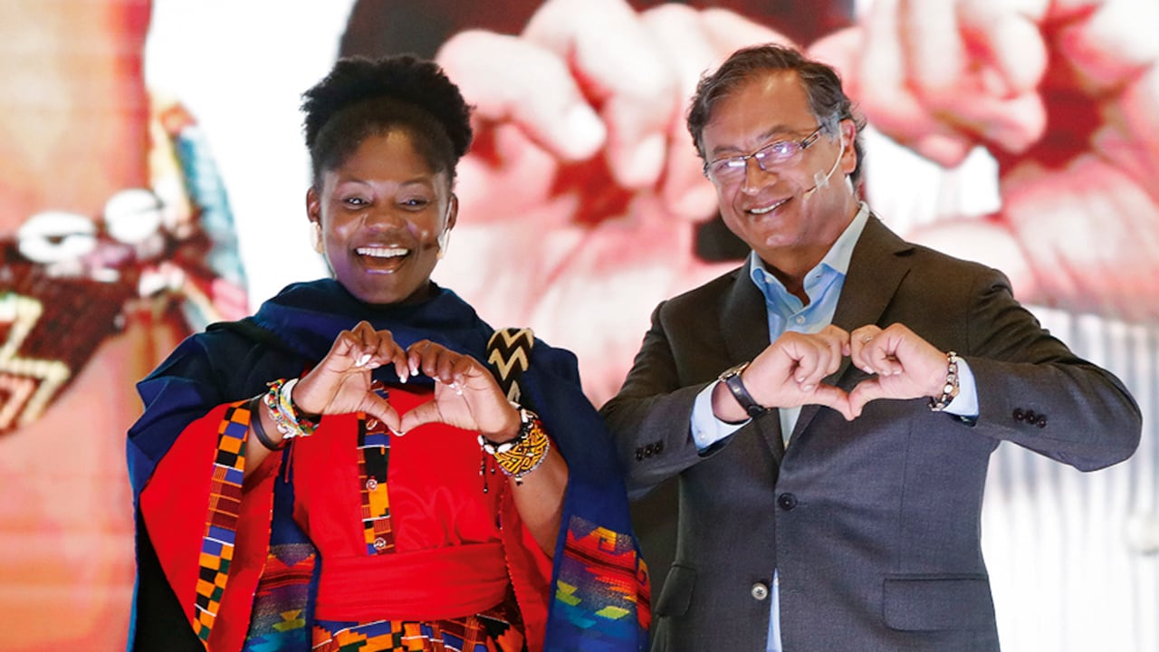 “Gustavo dijo que no somos uno y dos, somos uno y una. Eso quiere decir que somos equipo”. Francia Márquez liderará un ministerio que se va a crear: el de la Igualdad.