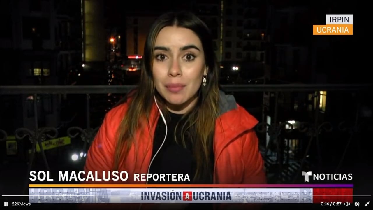 Periodista en Ucrania mandó un conmovedor mensaje a su familia mientras estaba en vivo.