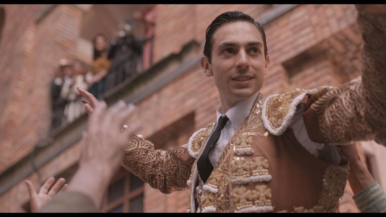 Sebastián Eslava encarna a su padre en Pepe Cáceres, la película. Foto: Cortesía - Mateo Guzmán.