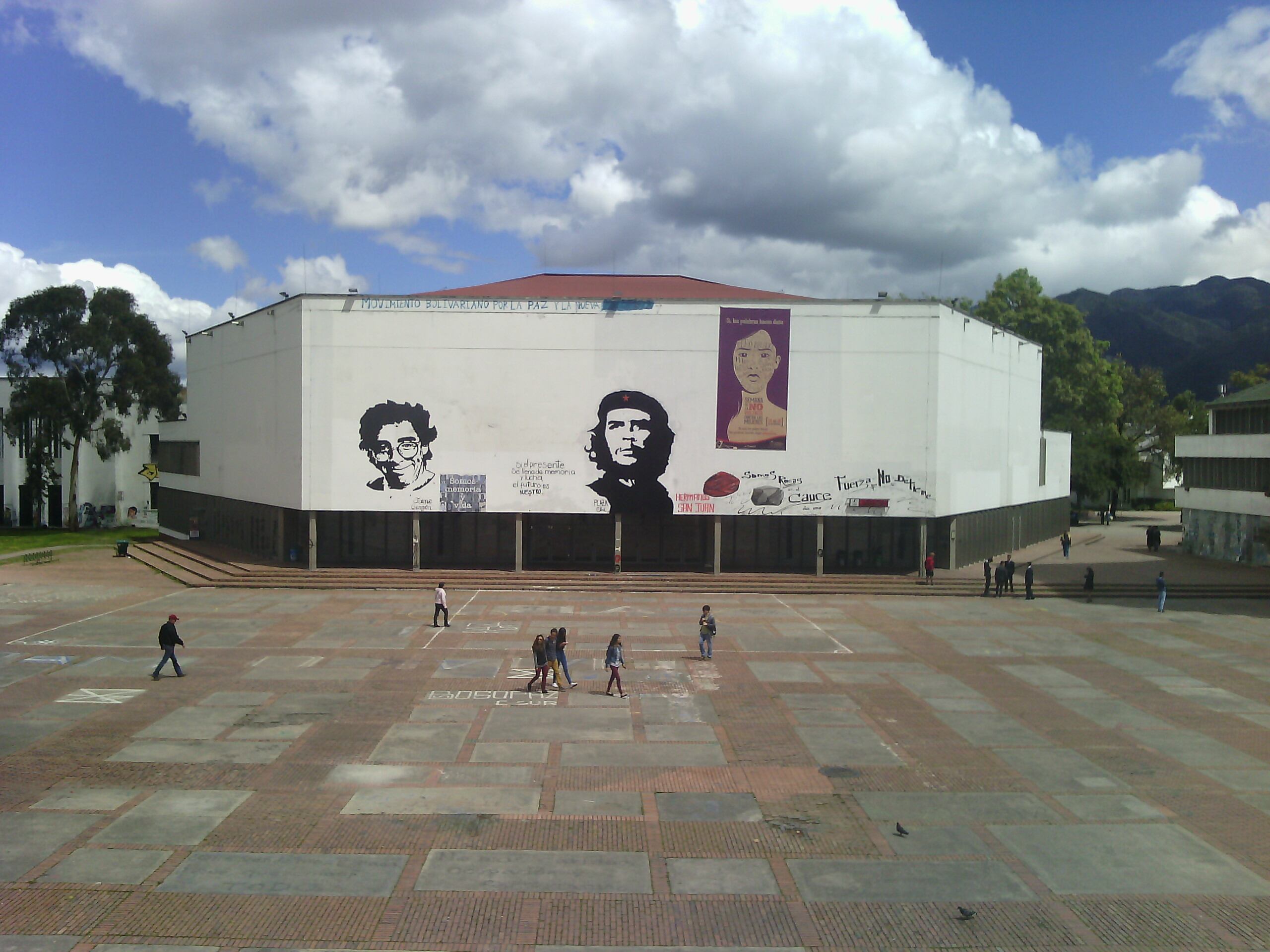 La imagen fue borrada por parte de la Universidad. ¿A qué se debió?