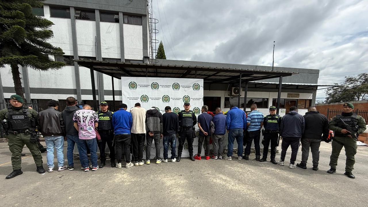 Captura de criminales intentando robar fábrica de telas en Fontibón.