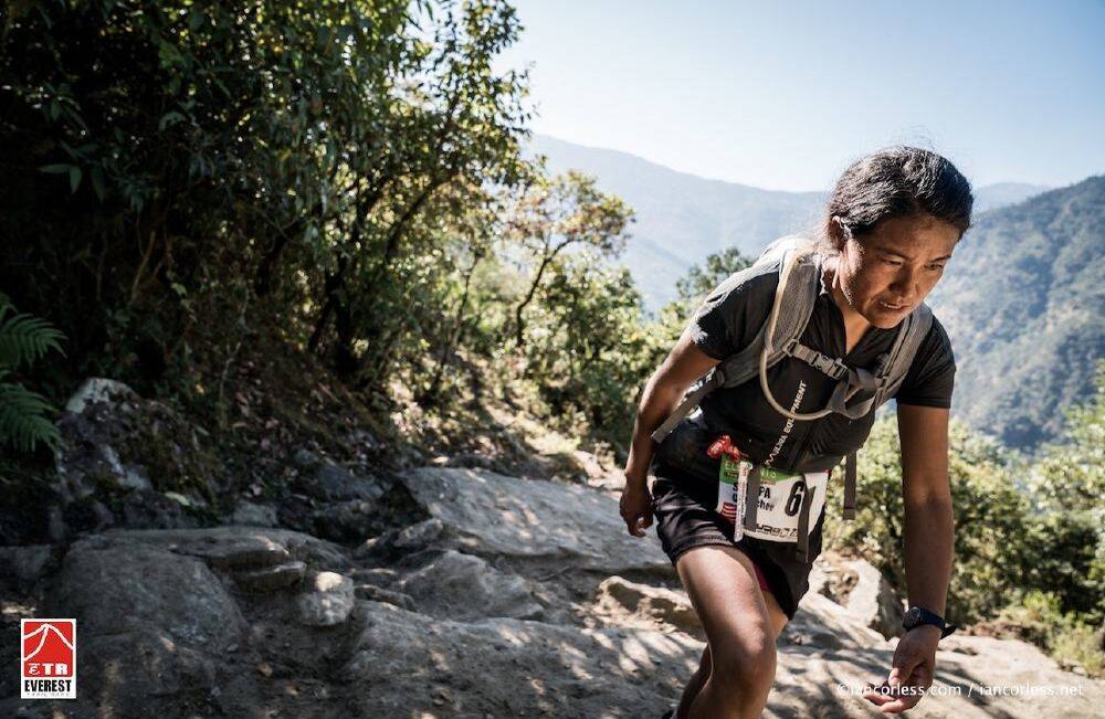 SHERPA RAI Chhechee ganadora del Everest Trail Race una de las carreras mas difíciles del mundo. foto: Ian Corless