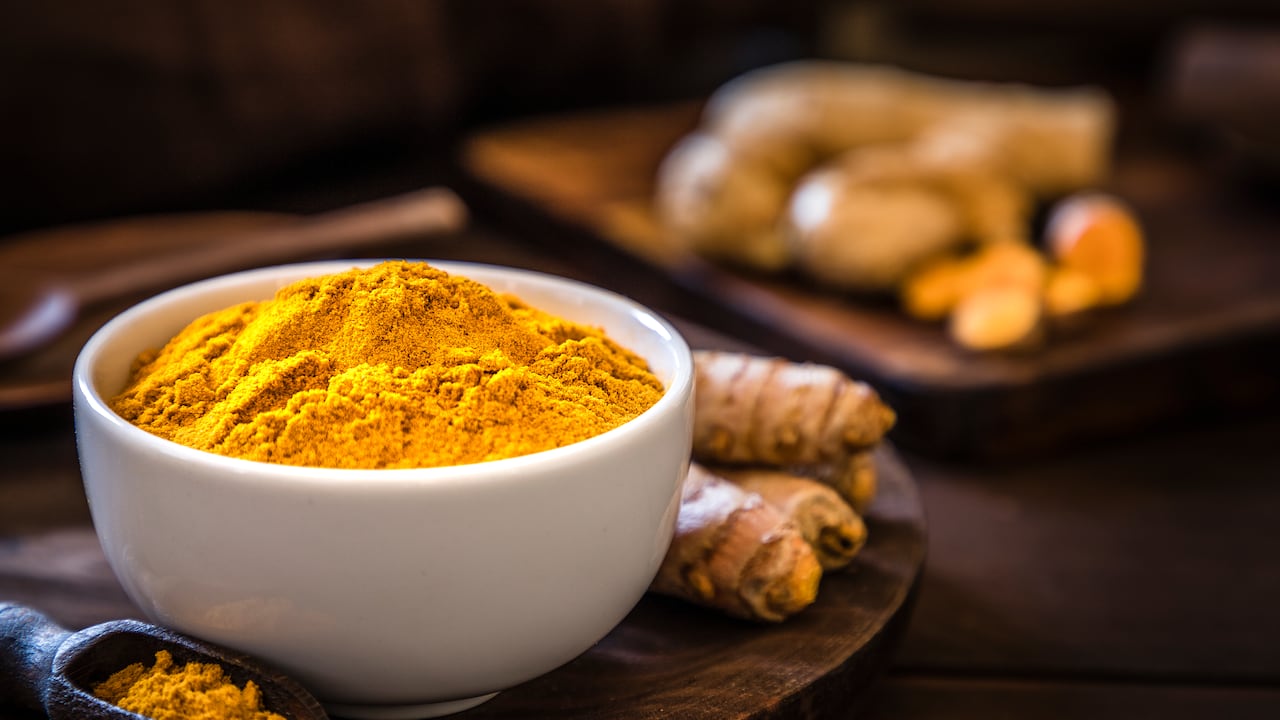 La cúrcuma tiene efectos antioxidantes.