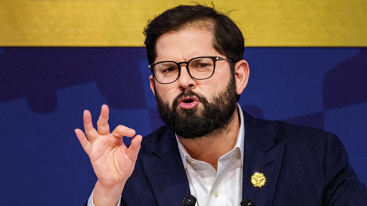 Gabriel Boric deja el poder tras un periodo convulso, pero del que supo desmarcarse de la izquierda más reaccionaria.