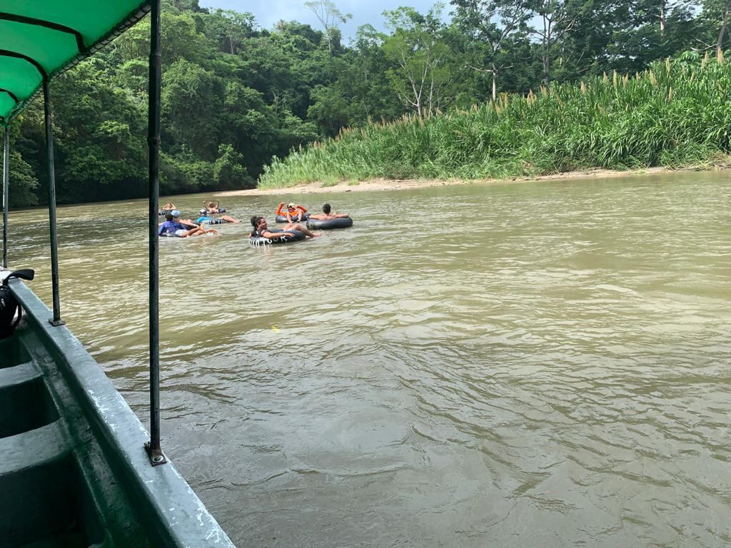 Tubing por el río Don Diego