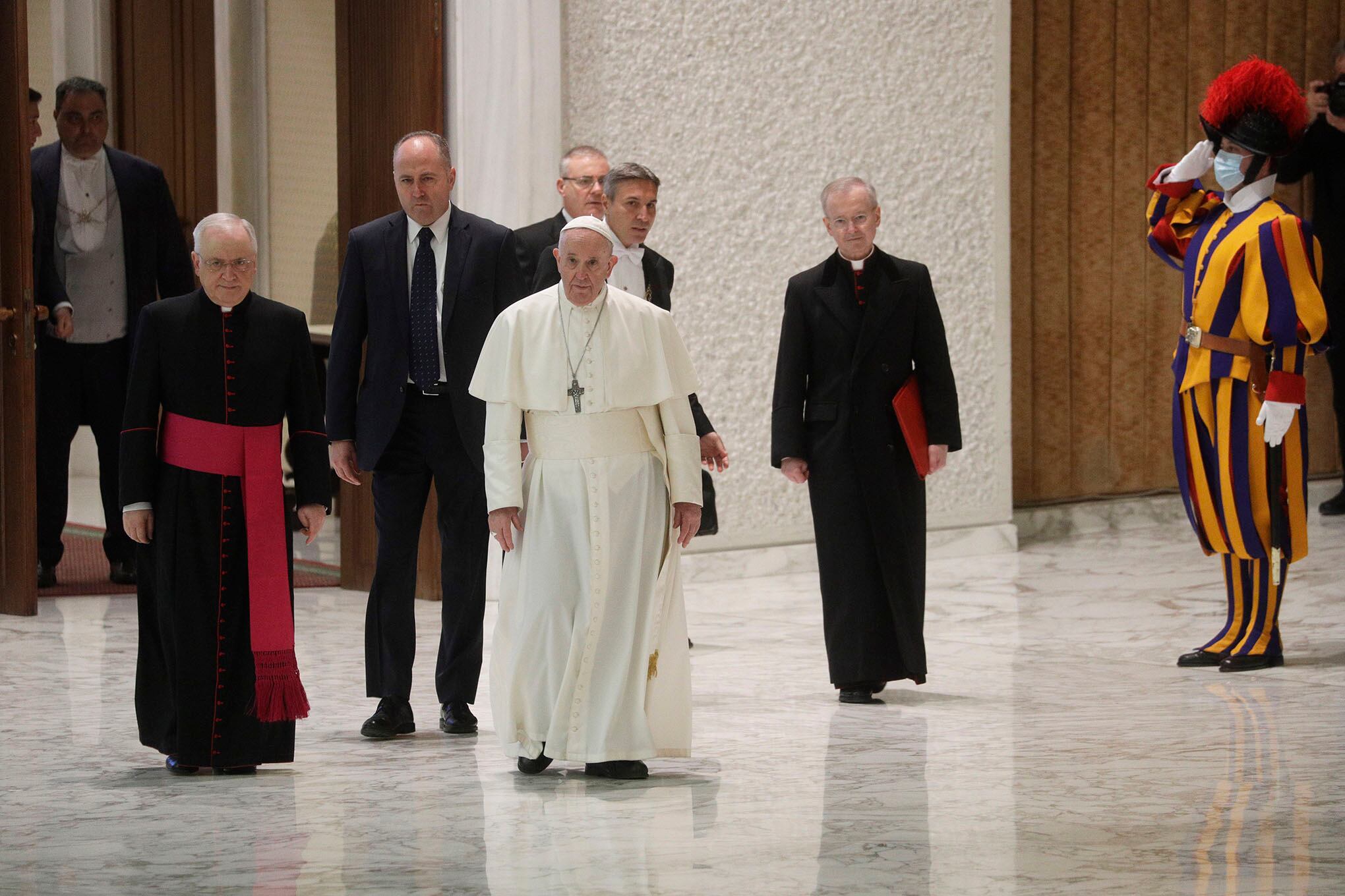 Conflictos en el Vaticano