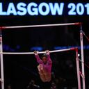 GLASGOW, Escocia - 24 de octubre: Simone Biles de Estados Unidos compite en las barras asimétricas durante el segundo día del Campeonato Mundial de Gimnasia Artística 2015 en el SSE Hydro el 24 de octubre de 2015 en Glasgow, Escocia. Foto: Ian MacNicol / Getty images.