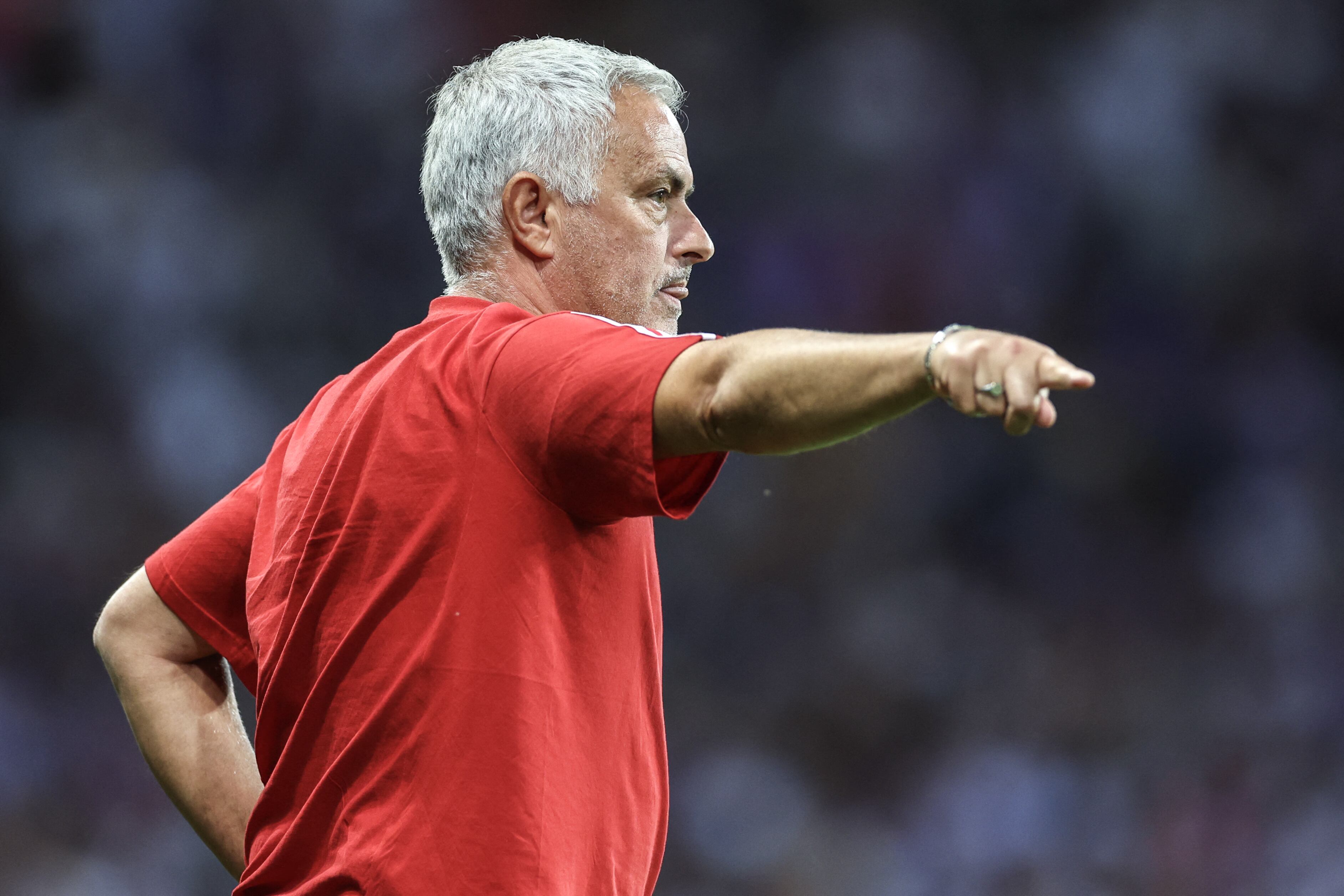 José Mourinho, entrenador de la Roma, equipo que quiso contar con Duván Zapata en sus filas