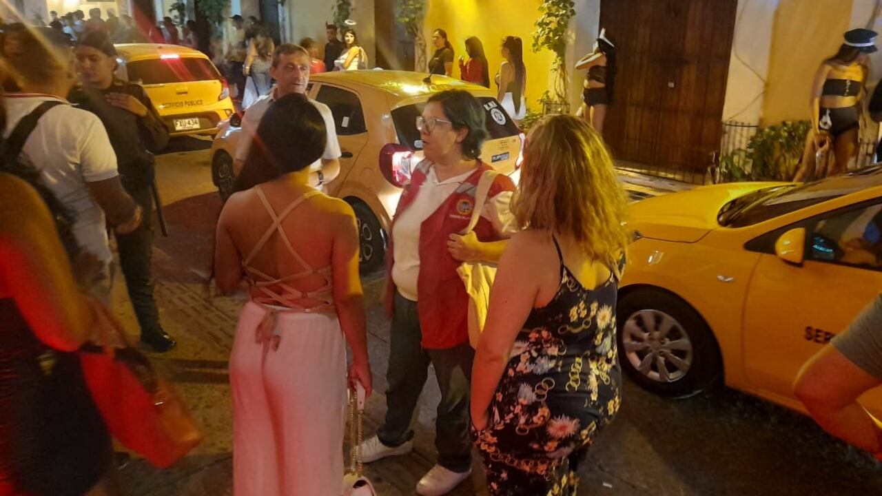 En el recorrido verificaron el cumplimiento del decreto que regula horario de funcionamiento de establecimientos.