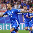 LEIPZIG, ALEMANIA - 24 DE JUNIO: Mattia Zaccagni de Italia celebra el primer gol de su equipo durante el partido de fase de grupos de la UEFA EURO 2024 entre Croacia e Italia en el estadio de fútbol de Leipzig el 24 de junio de 2024 en Leipzig, Alemania.(Foto de Jürgen Fromme - firo sportphoto /Imágenes falsas)