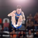 Ángel Hernández de Colombia en acción durante los Juegos Panamericanos Santiago 2023.