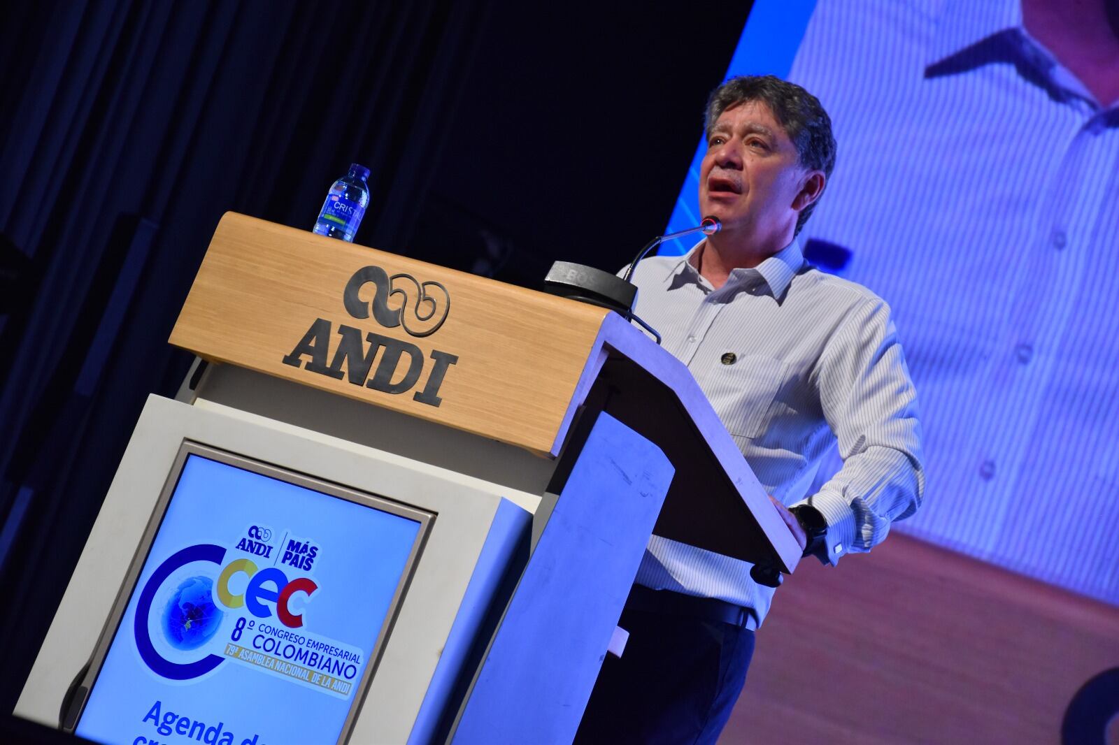 Bruce Mac Master, presidente de la Andi