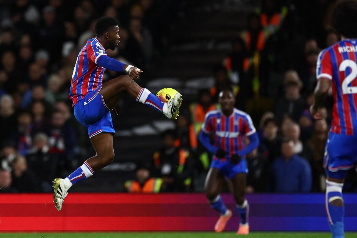 Jefferson Lerma es uno de los jugadores más destacados del equipo inglés.