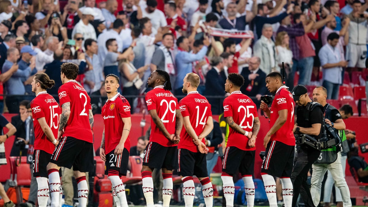 Antony fue titular en los cuartos de final de Europa League frente a Sevilla.
