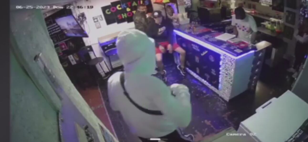 Se presentó nuevo atraco masivo en un local comercial de Medellín.