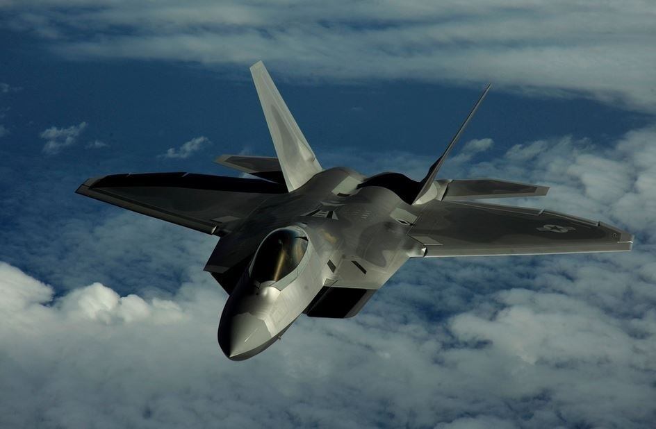 avión de combate estadounidense en Siria