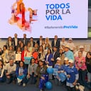 Bancada provida radicó firmas en la Registraduría para solicitar referendo.