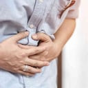 Los síntomas, según los expertos, incluyen diarrea, dolor abdominal, vómitos, dolor de cabeza, fiebre y escalofríos.