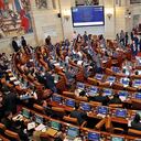 El ministro Alberto Carrasquilla confía en pasar la reforma, aunque ya ha debido recortarla en varios billones de pesos.