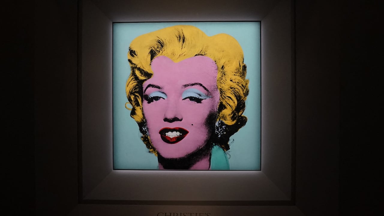 Shot Sage Blue Marilyn se encuentra entre las pinturas más icónicas de la historia y será la obra de arte del siglo XX más cara jamás vendida en una subasta. Foto: Agencia AFP