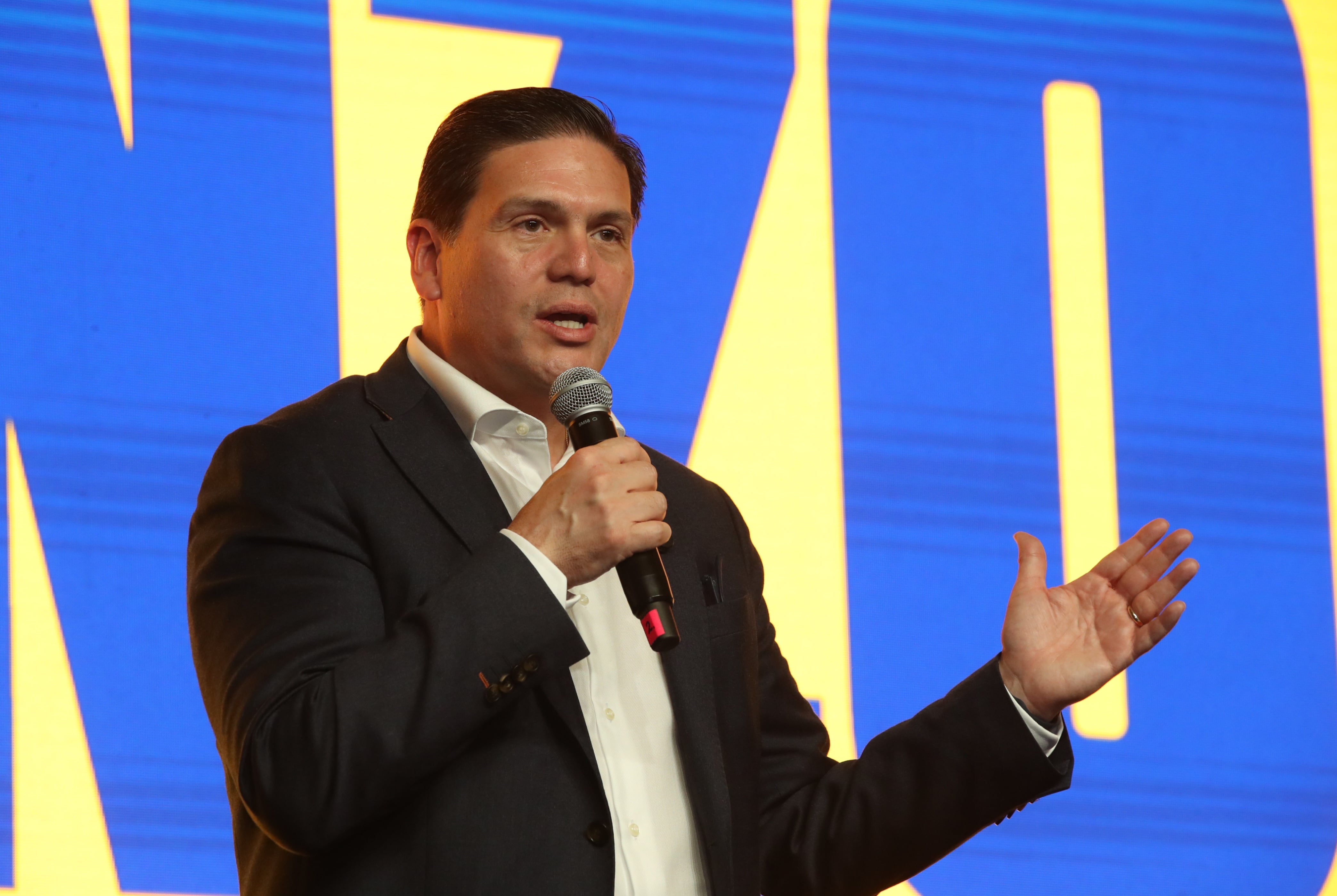 Juan Carlos Pinzón Bueno recibe el aval del Partido Oxígeno para su candidatura a la Presidencia de cara a las elecciones de 2026.