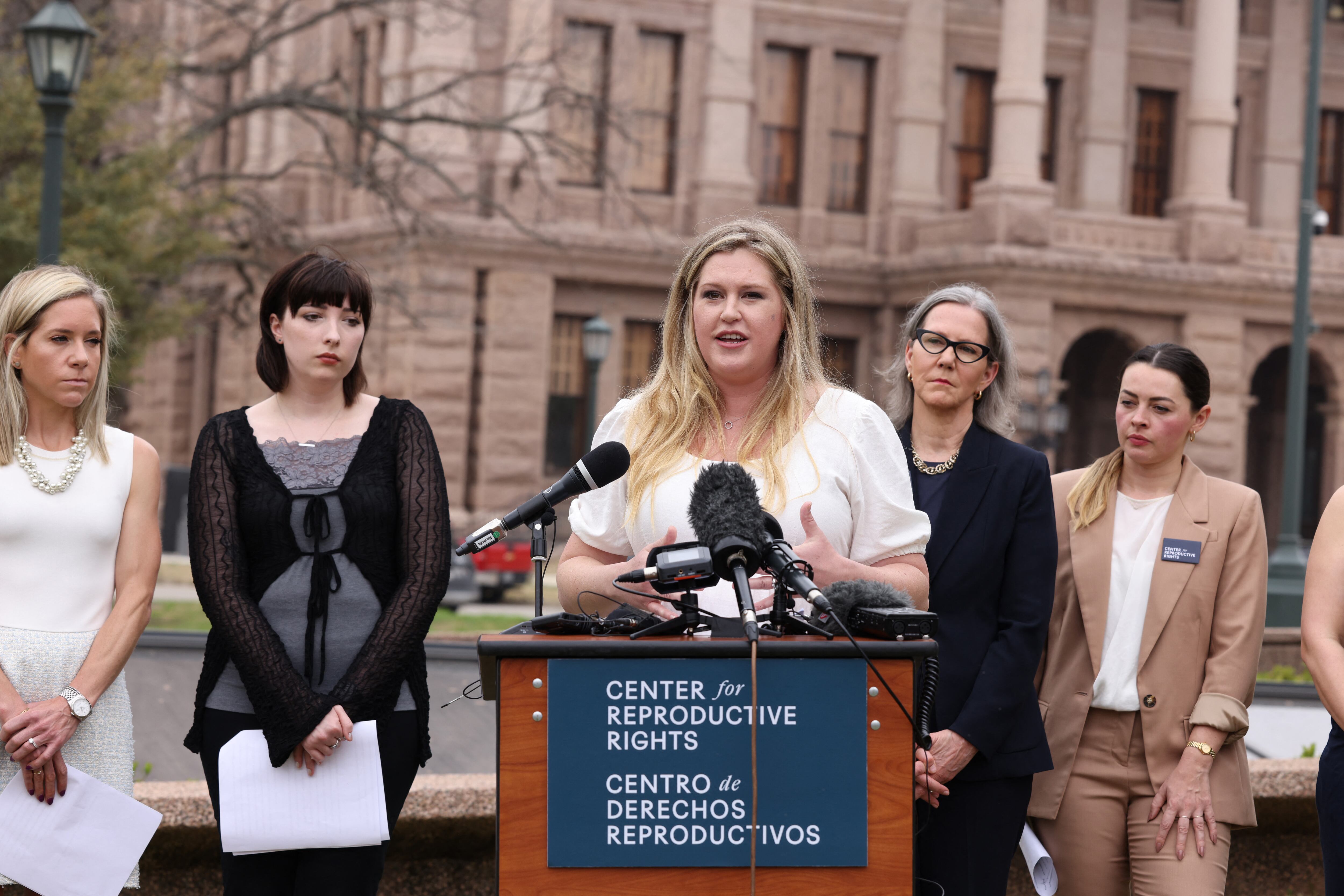 Estados Unidos: mujeres emprenden acciones legales contra el Estado de Texas por negarles aborto terapeútico