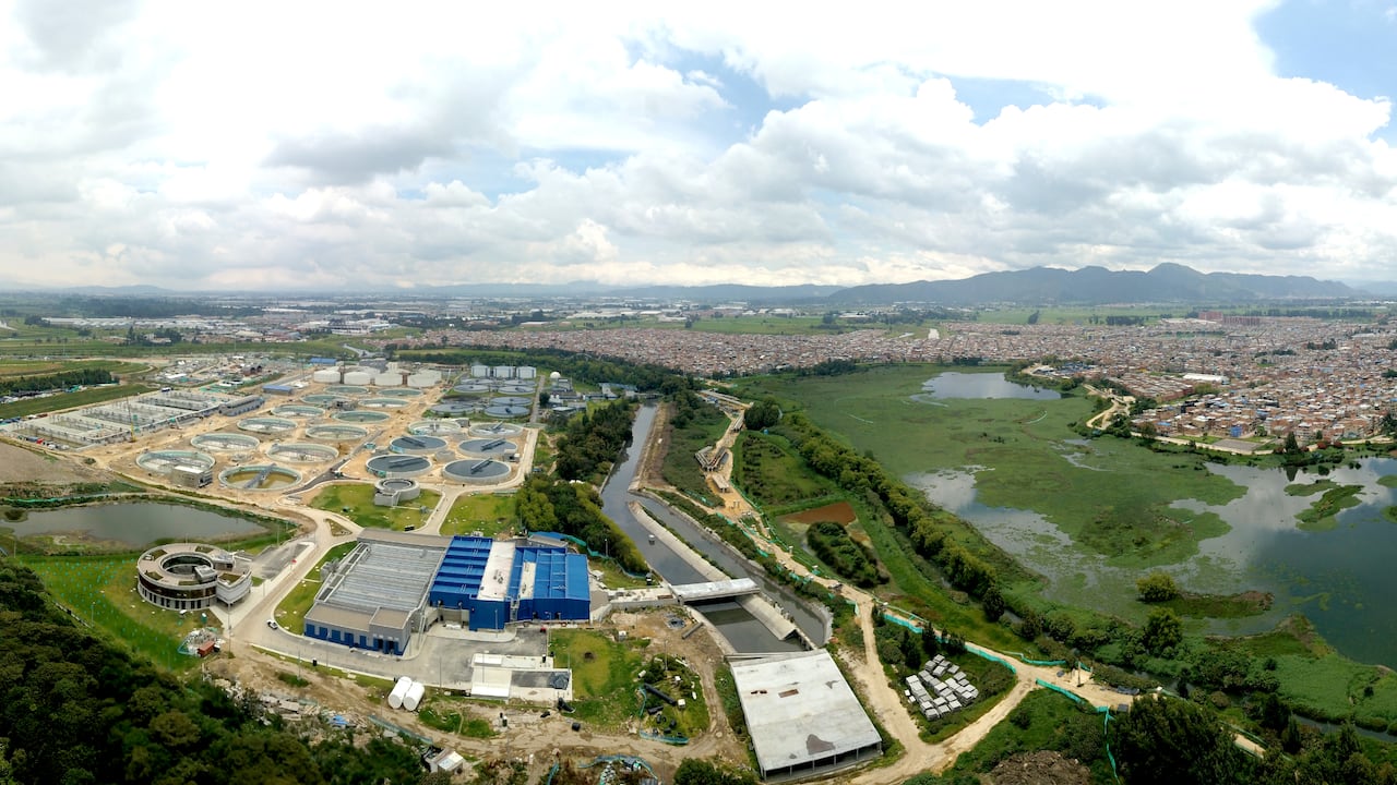 La entrega de la planta de tratamiento de aguas residuales debe hacerse en el último trimestre del año.