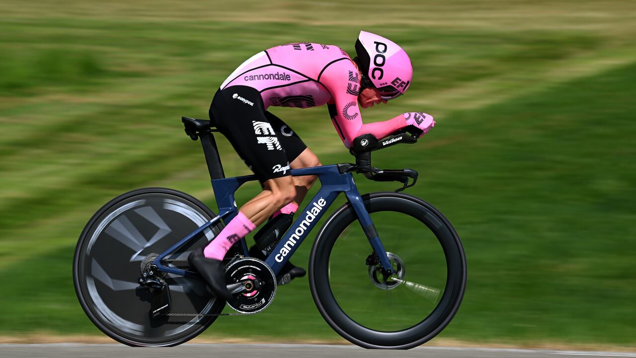 Rigoberto Urán escaló una posición más en la general.