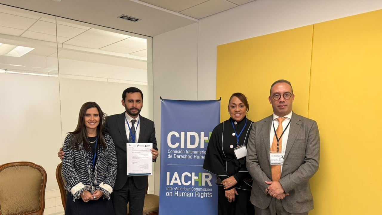 María Angélica Guerra, José Jaime Uscátegui, Marelen Castillo y Víctor Mosquera.