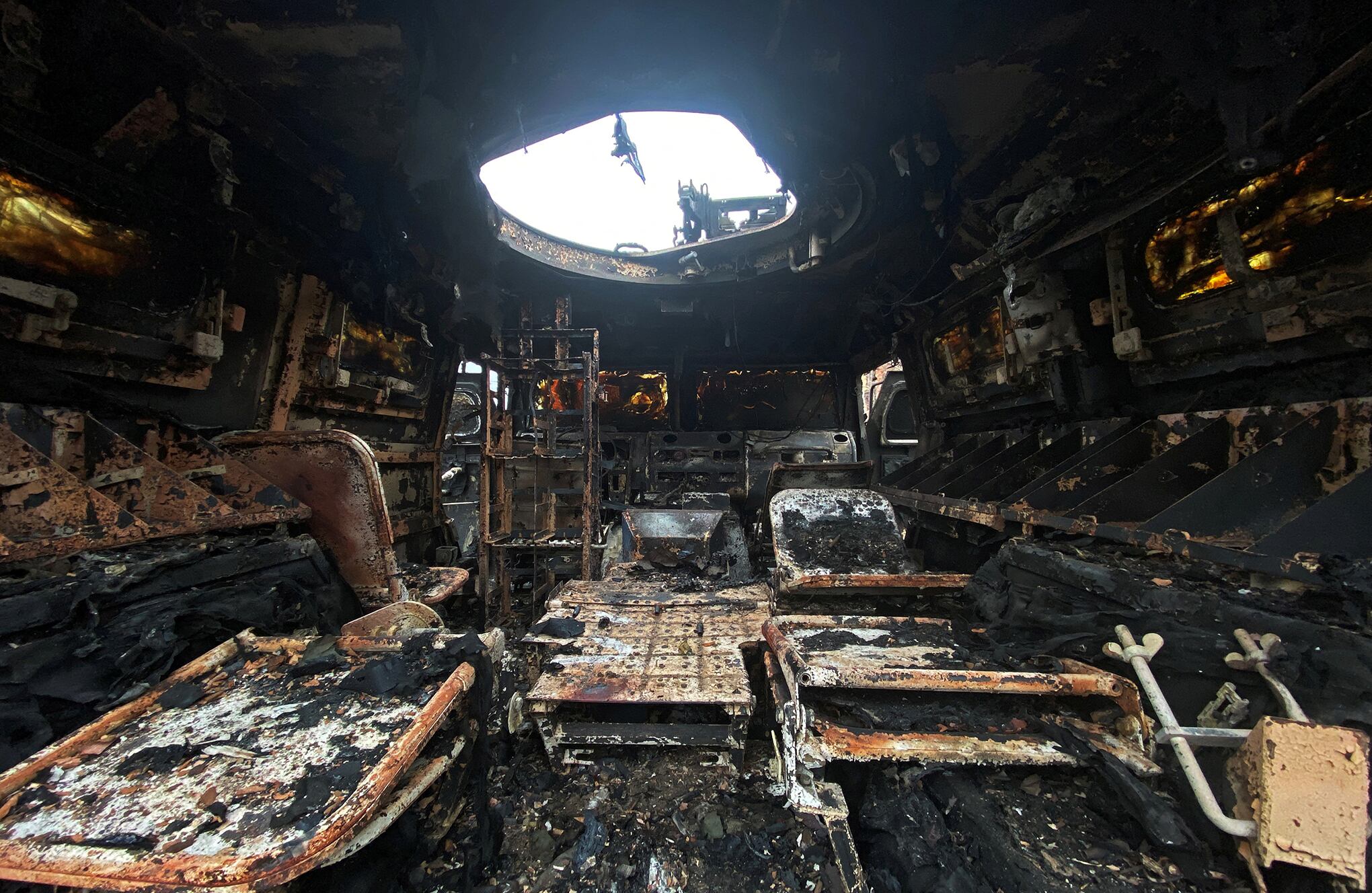 Vehículos militares rusos destruidos en Ucrania