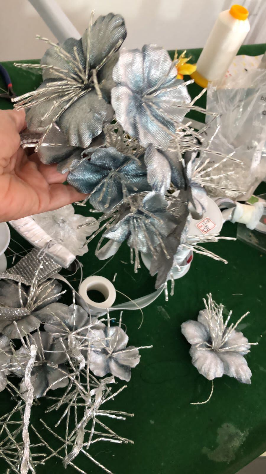 La flor cayena es típica de la región Caribe