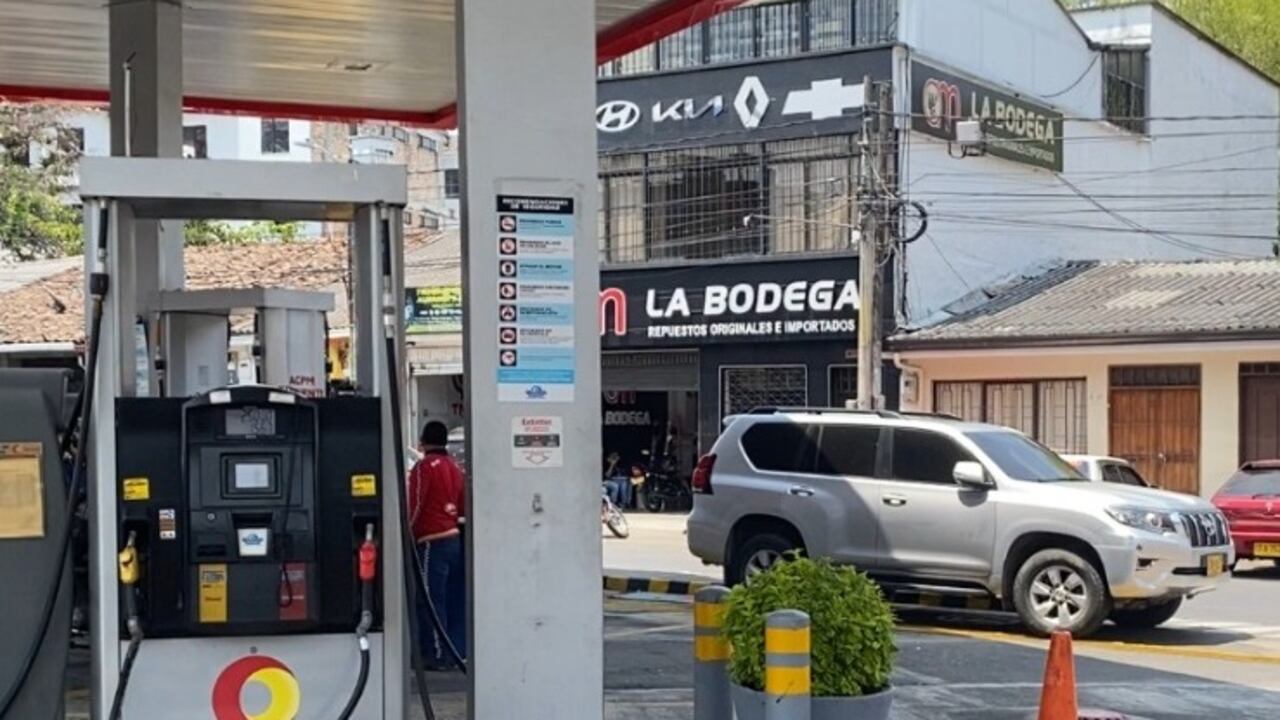En la capital el Cauca las estaciones de servicio tienen regulaciones para la venta de gasolina y Acpm, esto como forma de atender las emergencias durante el desarrollo del paro de transportadores.