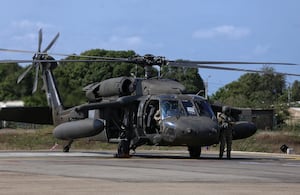 helicópteros Black Hawk