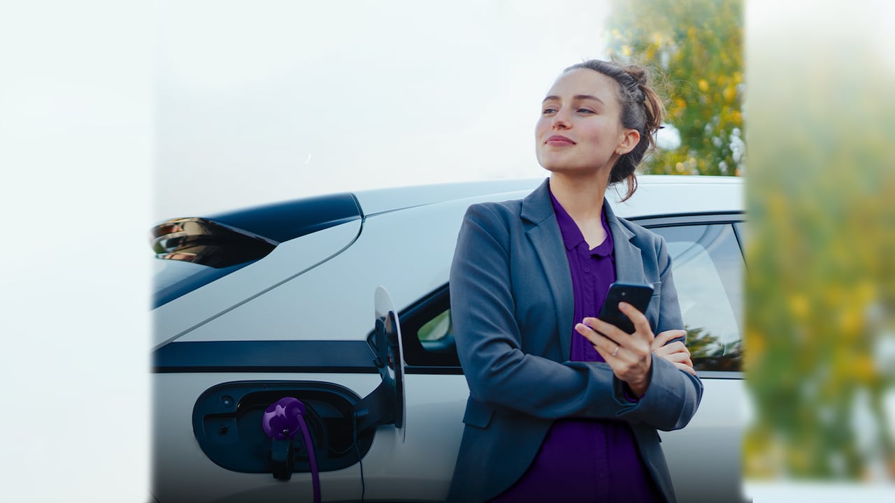 A través del spin off Enel X Way, se hace la venta e instalación de la infraestructura de carga de vehículos eléctricos que tiene, entre otras novedades, la posibilidad de poder gestionar los equipos desde dispositivos móviles.