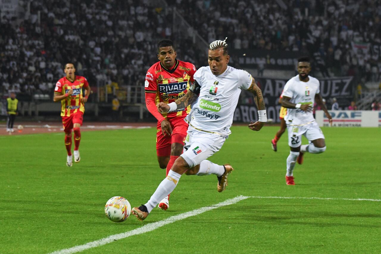 Dayro Moreno durante el partido ante Pereira