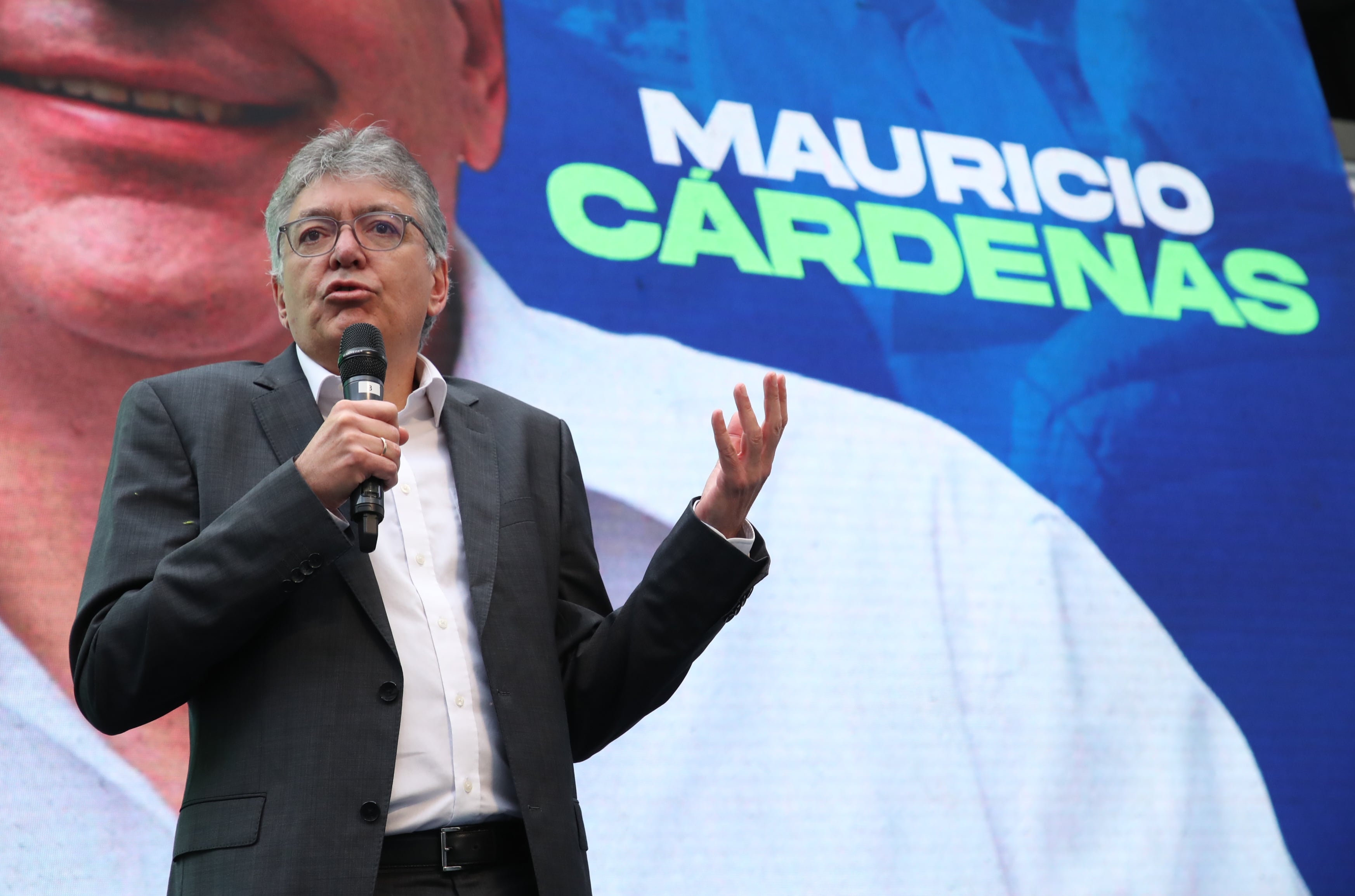 Avanza Colombia, inscripción movimiento ciudadano por firmas.
Mauricio Cárdenas