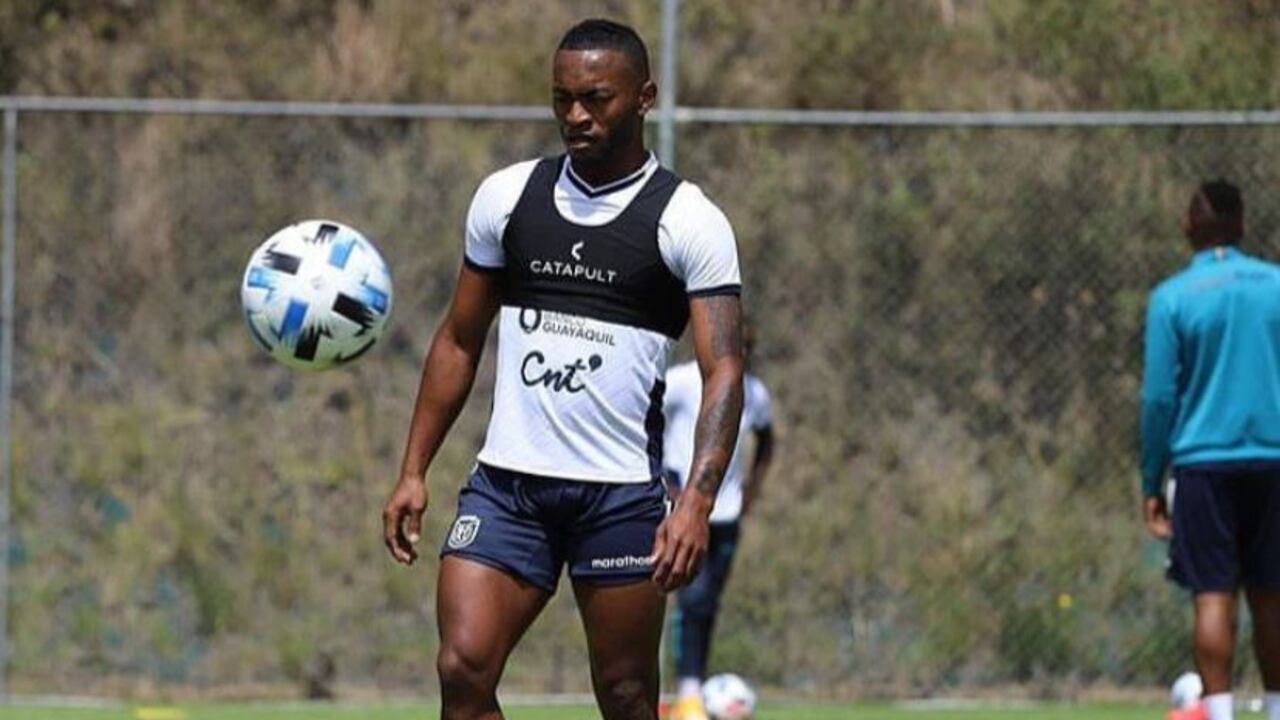 Pedro Pablo Perlaza, futbolista ecuatoriano