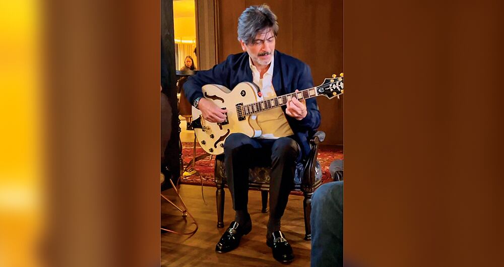    Aunque lo reconocían como un hombre feliz, fuerte, una persona cercana le contó a SEMANA cómo cambió en los últimos días, estaba temeroso y no salía de su casa.