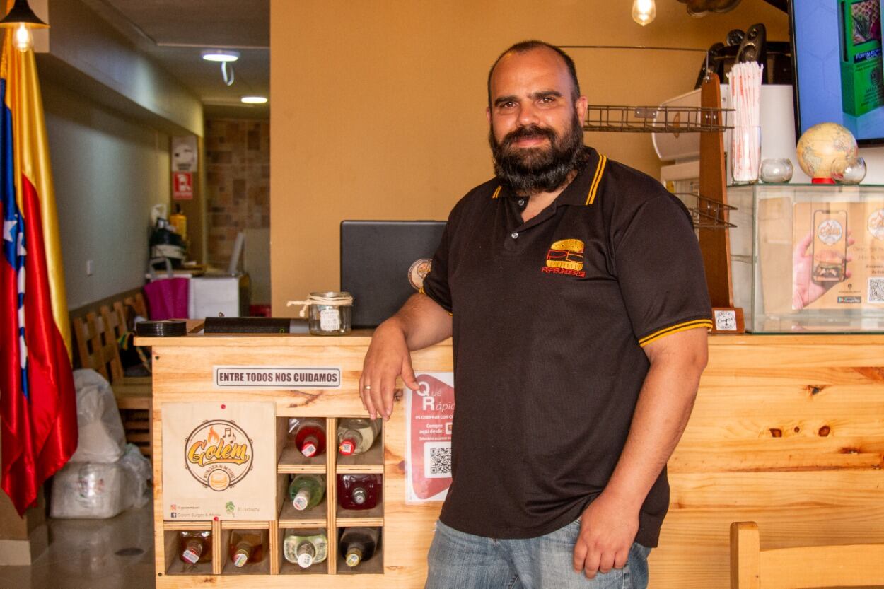 Édgar Criollo, miembro de Golem Burger and Music.