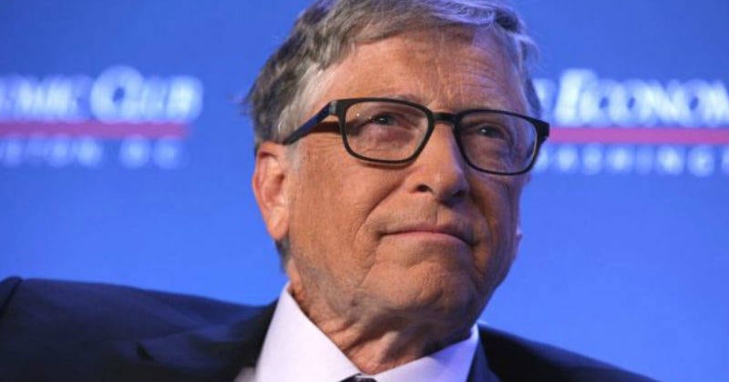 Así contestaría Bill Gates en una entrevista de trabajo