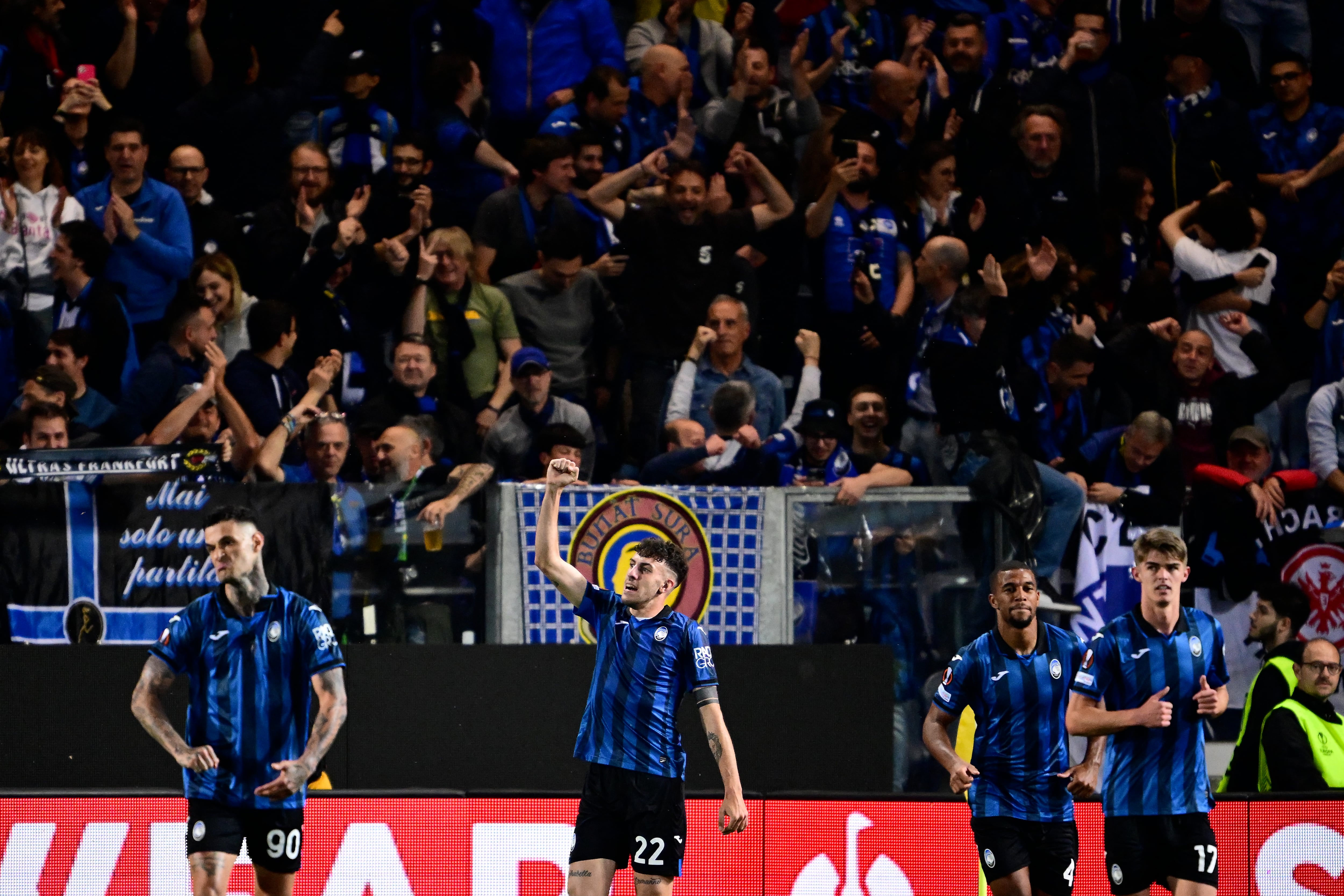 Atalanta's Italian defender #22 Matteo Ruggeri celebrates after scoring his team second goal during the UEFA Europa league second leg semi-final between Atalanta and Marseille at Bergamo's stadium on May 9, 2024. (Photo by Marco BERTORELLO / AFP)