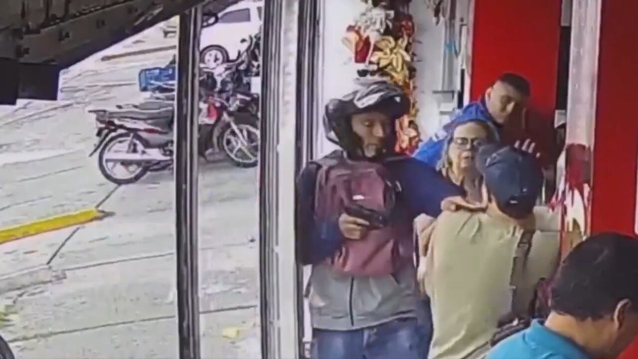 Las víctimas dieron aviso a las autoridades después del robo.