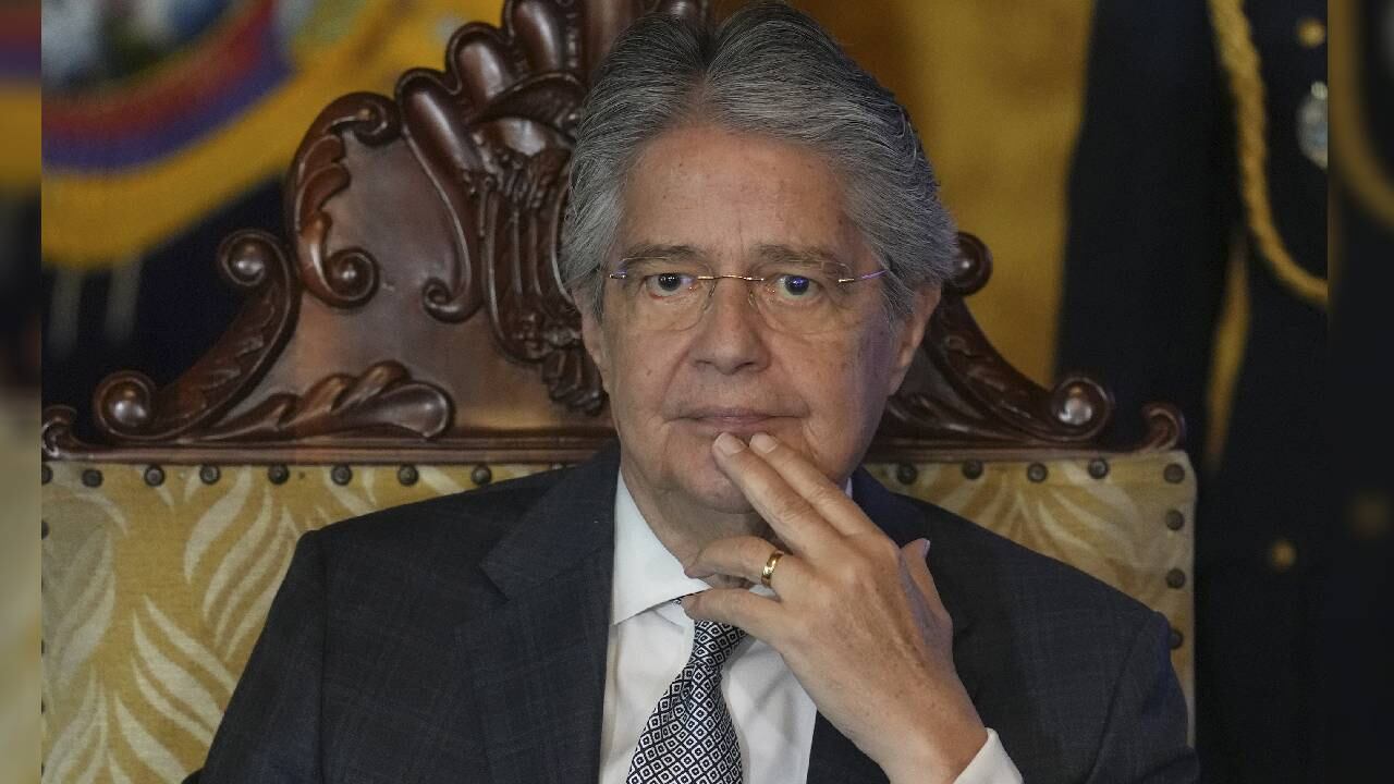 Por lo pronto, Guillermo Lasso gobernará por decreto.