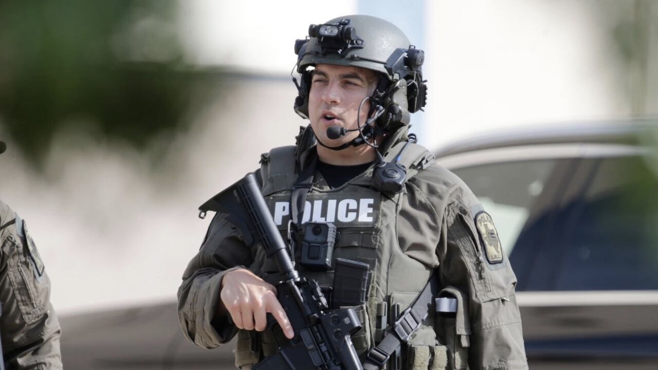 Los equipos especiales de la Policía de Estados Unidos lograron contener la situación