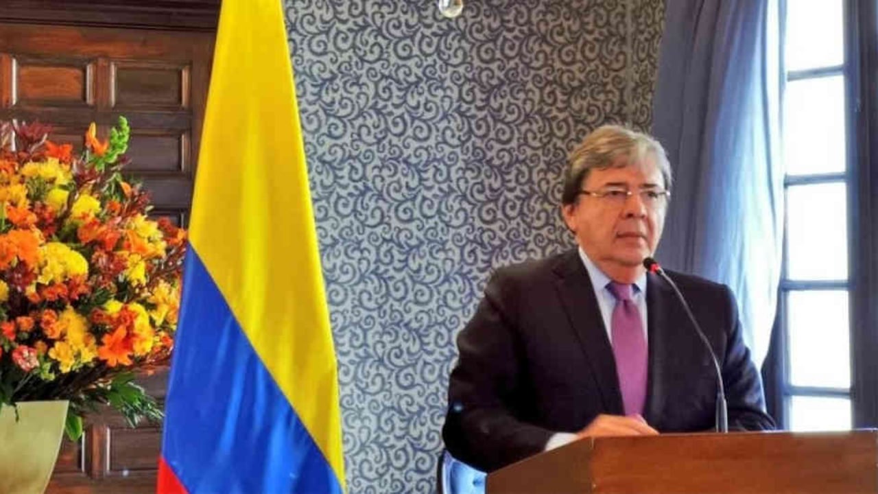 Tanto el ministro de Defensa como el secretario de seguridad de Bogotá, Jairo García, explicaron que en las calles habrá presencia de uniformados solo hasta el miércoles.