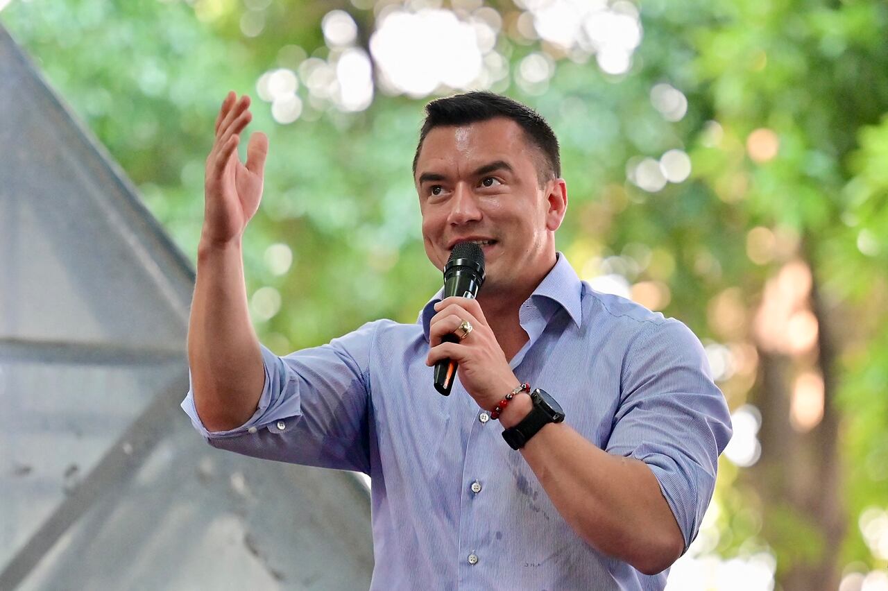 Daniel Noboa, presidente de Ecuador, quien busca ser reelecto en el cargo este domingo. (Photo by MARCOS PIN / AFP)