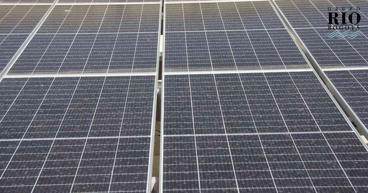 Según la revista National geographic, “cada hora el sol lanza a la Tierra más energía de la necesaria para satisfacer las necesidades de la población mundial durante un año”.