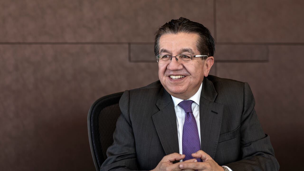 Fernando Ruiz. Ministro de Salud.
Bogotá Febrero 10 de 2020.