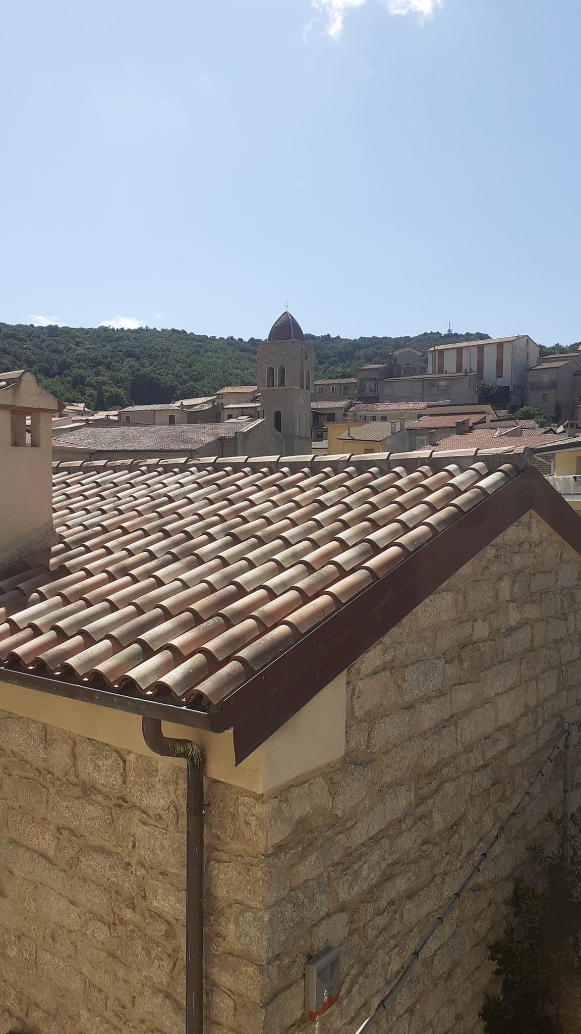 El proyecto que es liderado por la asociación cultural Sa Mata busca incentivar a los visitantes a encontrar una casa y pagar un precio simbólico de 1 euro al mes